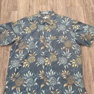 Geoffrey Beene womens short sleeve button down shirt size XXL 100% silk